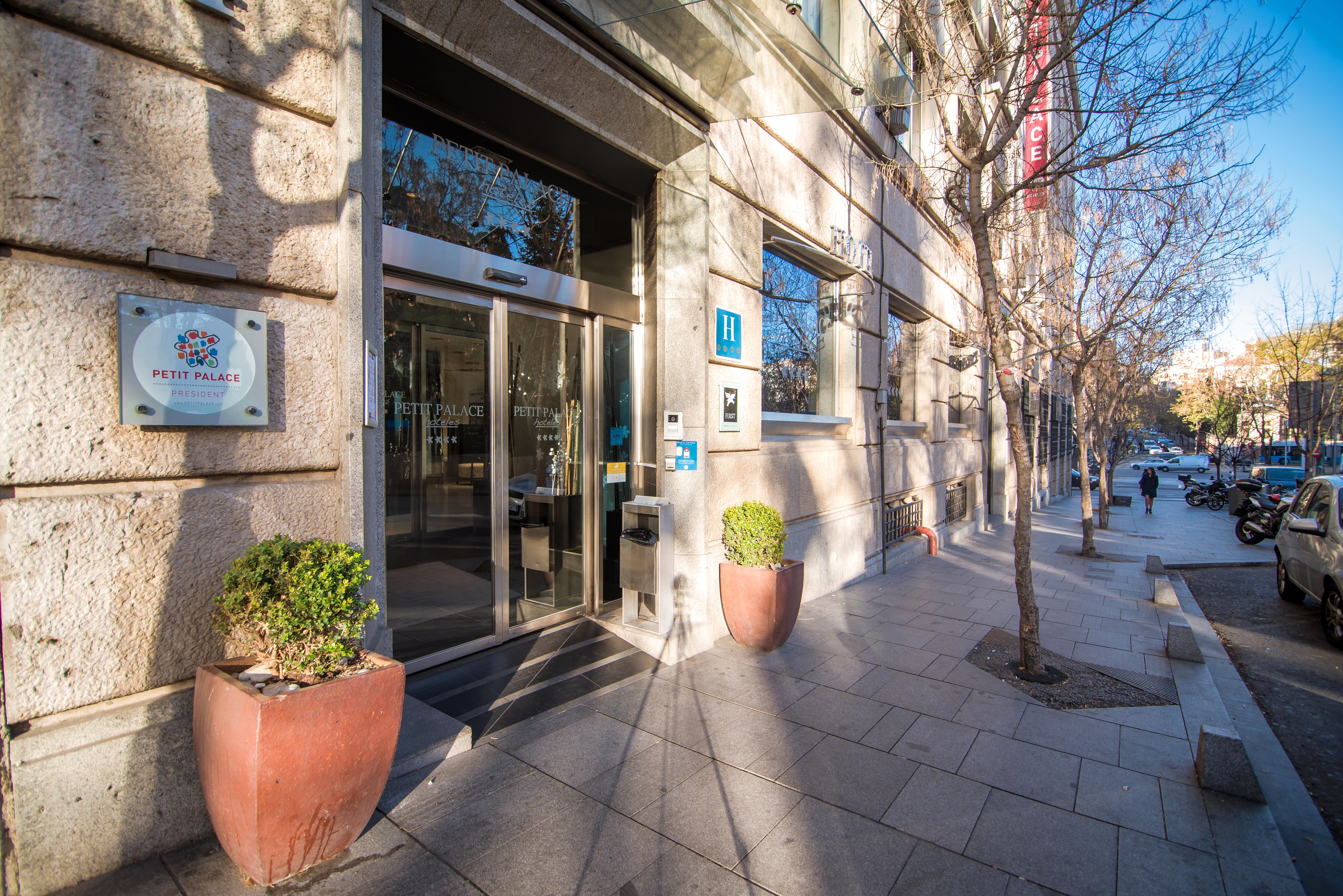 Hotel Petit Palace President Castellana Madrid Exterior foto